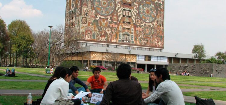 Las mejores universidades públicas y privadas de México